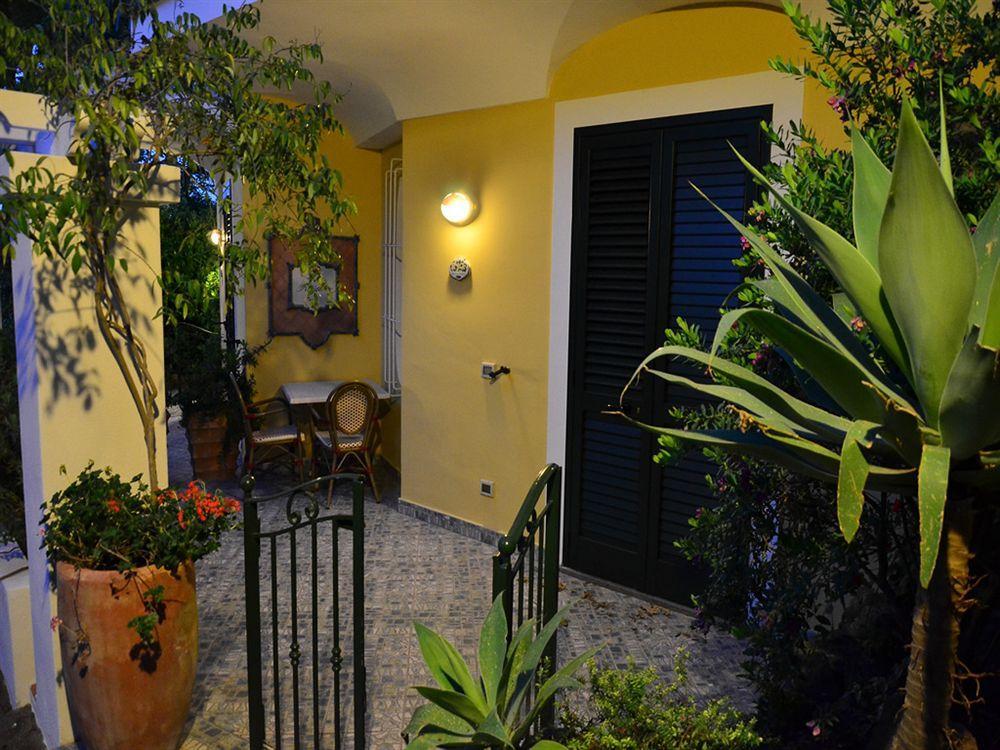 La Capannina - Hotel & Apartments Ischia Luaran gambar